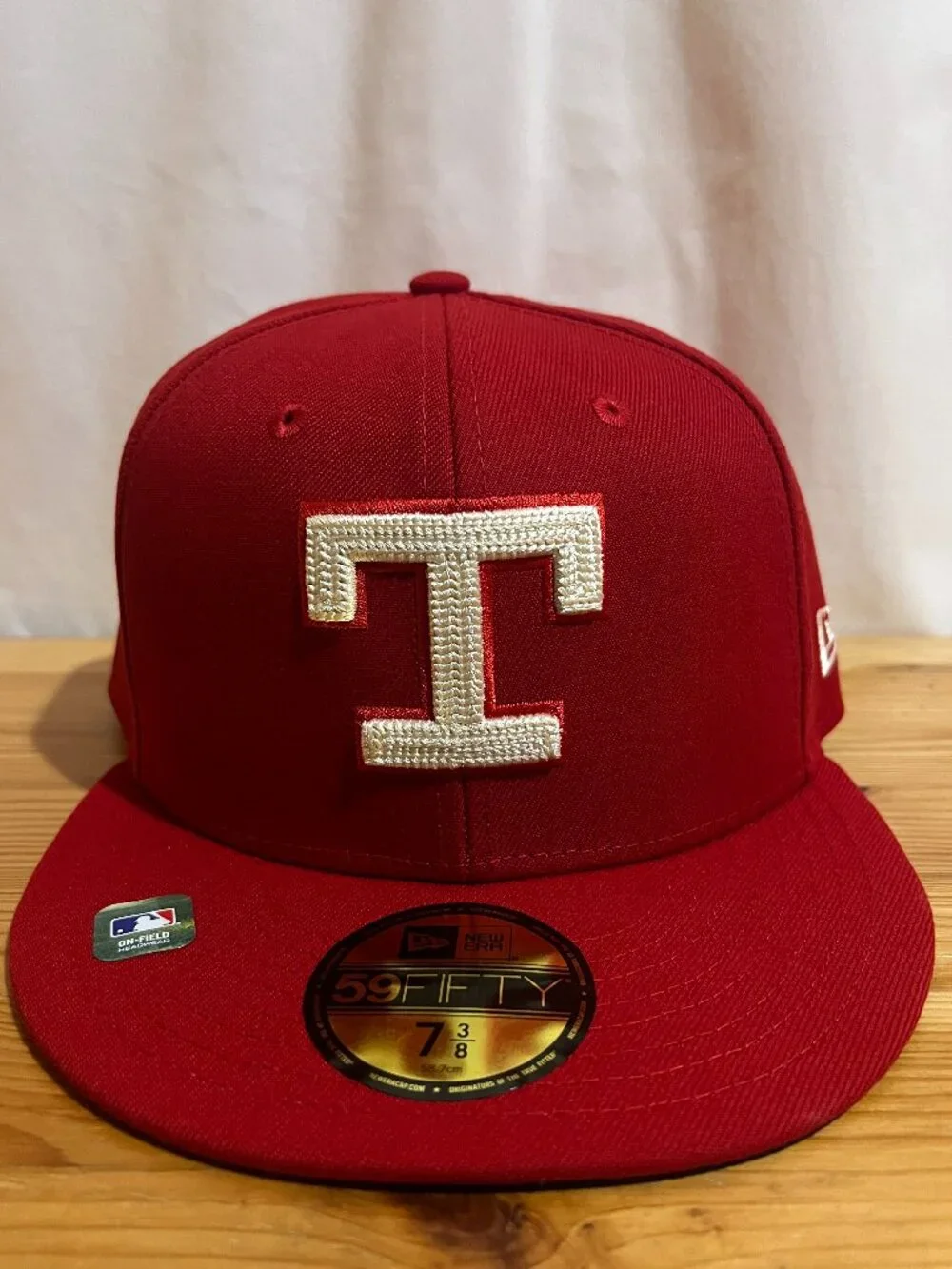 Texas Rangers New Era Red 2026 City Connect 59FIFTY Fitted Hat Size 7 3/8 Brand